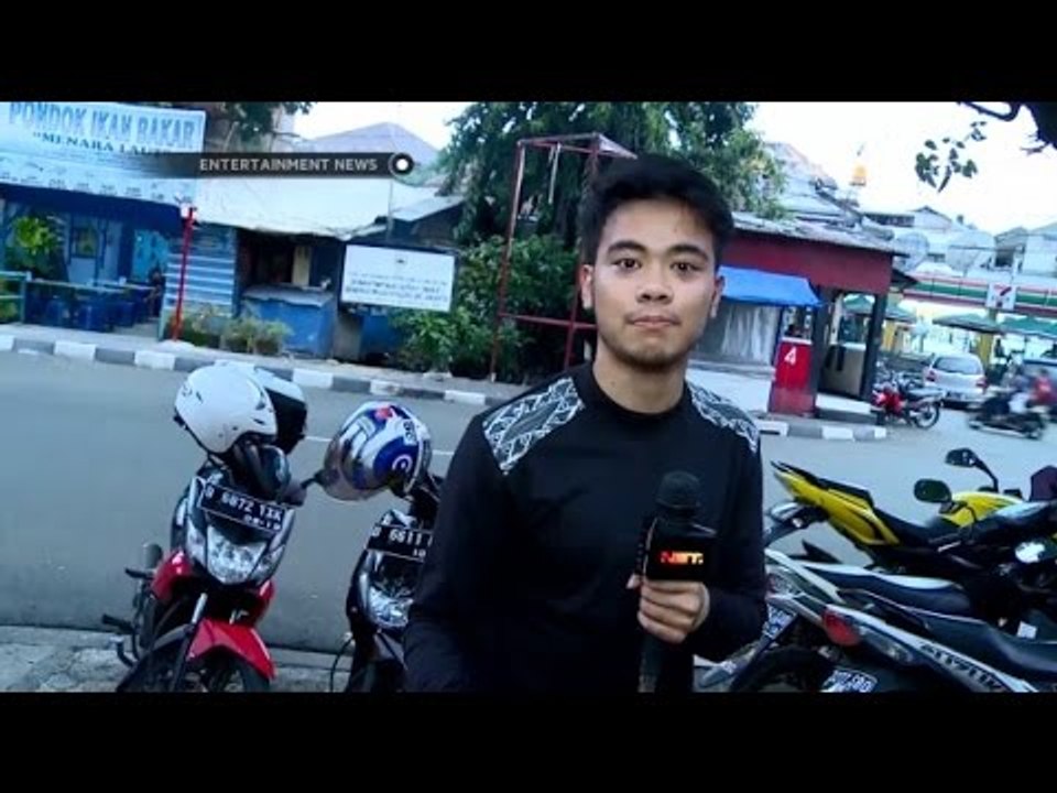 Reza SMASH buka garage sale