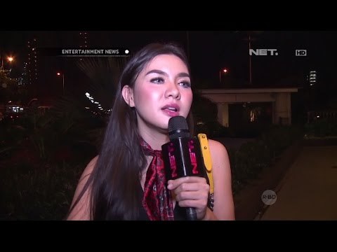 Vicky Shu masih sering nervous jika harus bernyanyi dadakan