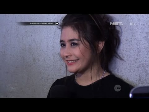 Prilly Latuconsina Menghabiskan Waktu Usia Muda dengan Berkarir