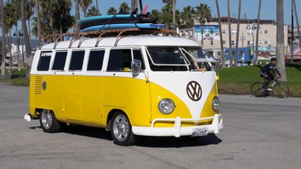 Volkswagen Showcar I.D. BUZZ and T1 Bulli at Venice Beach