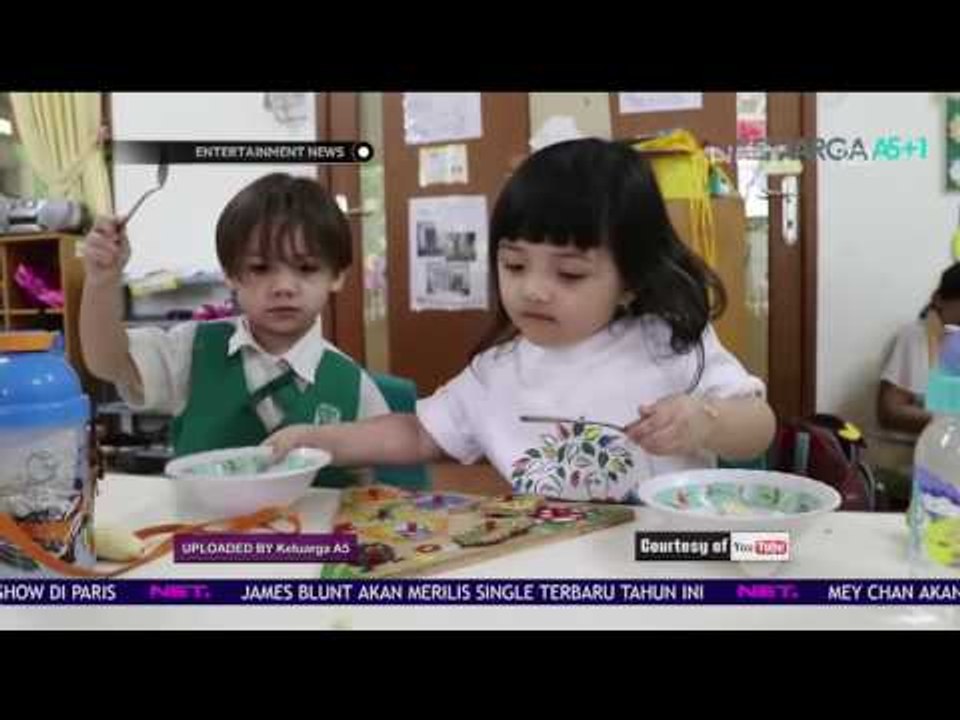 Lucunya Tingkah Laku Para Bayi Selebriti yang Mengundang Tawa