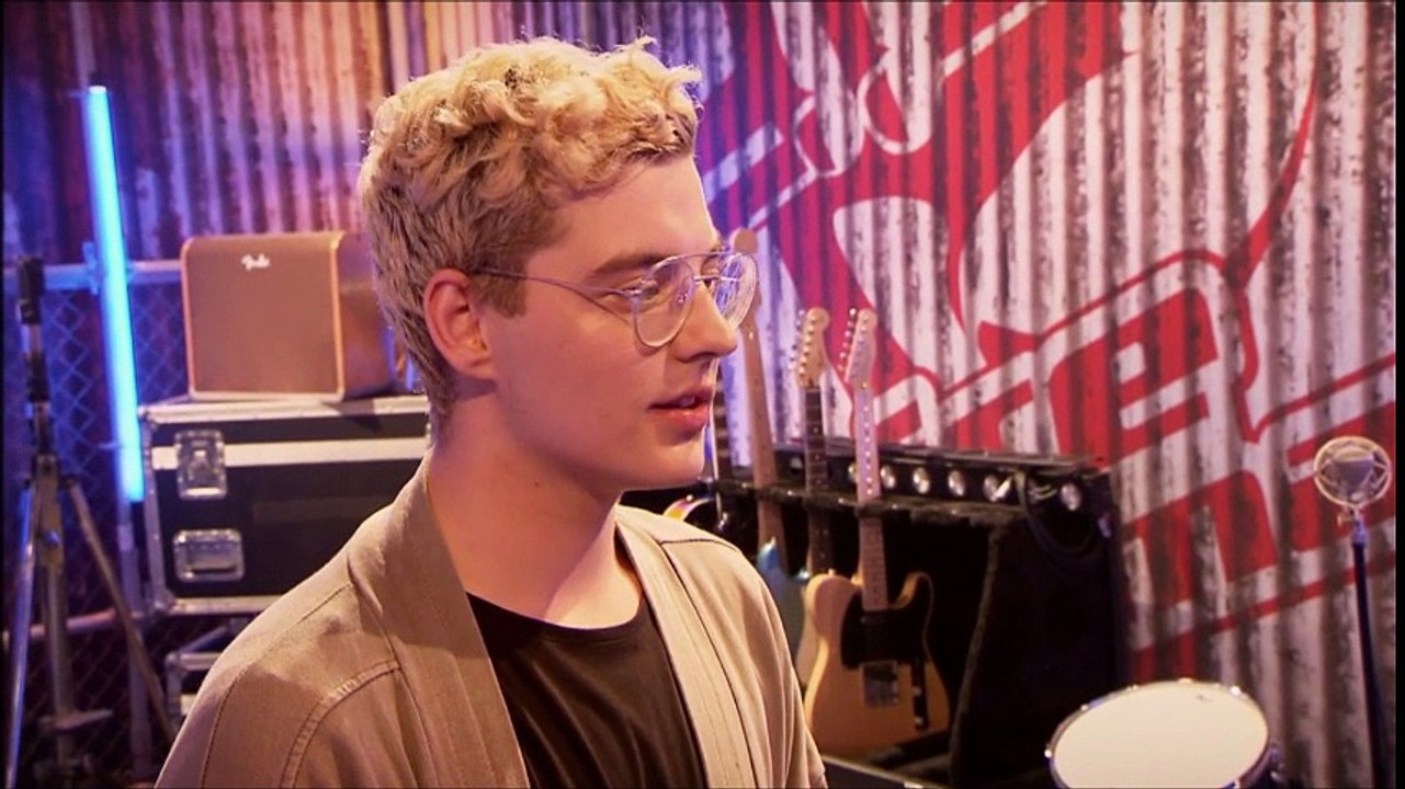 Staffel 7 Jana Elena Hlava