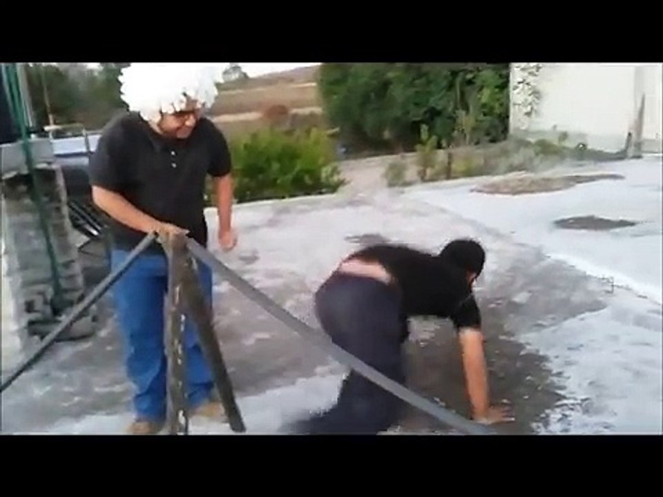 PARODIA DE TERCER MILENIO