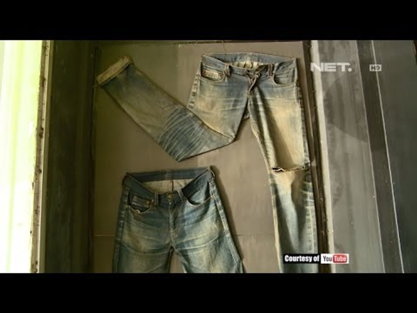 Entertainment News - All about jeans