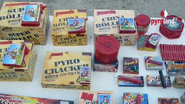 China Böller D, Knaller, Kracher und Kanonenschläge im Vergleich