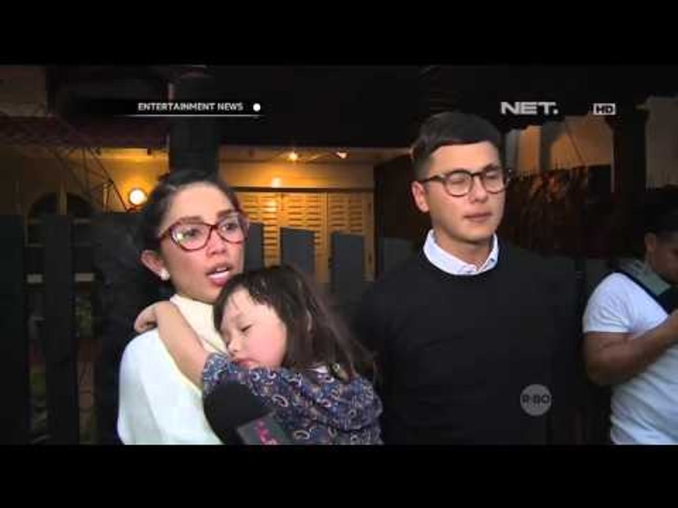 Ussy dan Andhika Pratama Terbiasa Kompak Berpenampilan Serupa