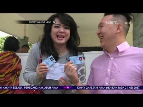 Magdalena Ditemani Suami Menggunakan Hak Pilihnya