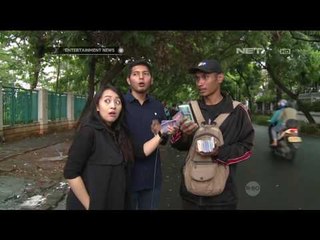 Keseruan Chua Menukar Uang untuk Diberikan ke Sanak Saudara