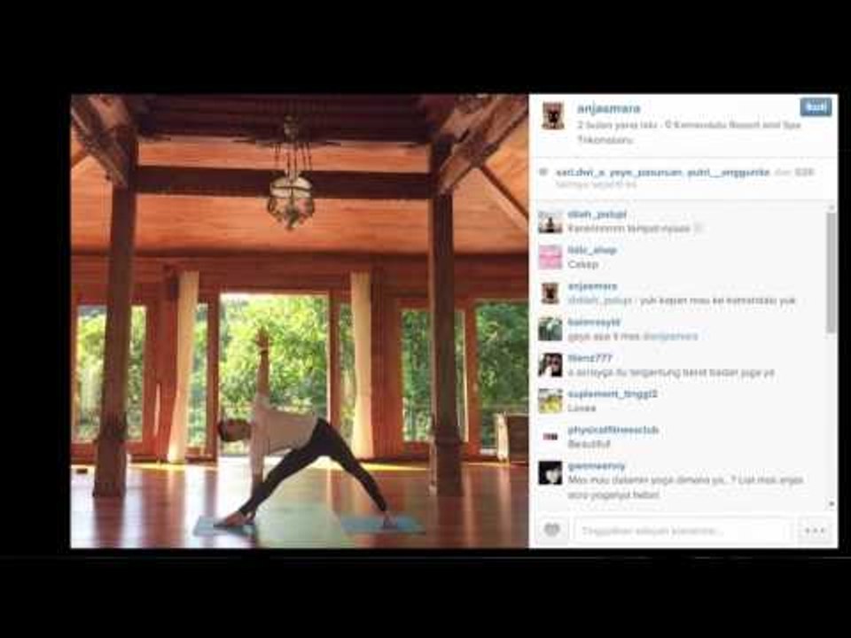 Anjasmara tetap olahraga yoga walaupun sedang b...
