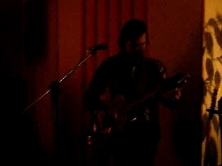 Julian je reste là union bar