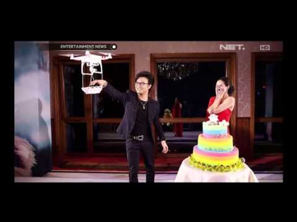 Zhang Ziyi Dilamar Dengan Menggunakan Drone