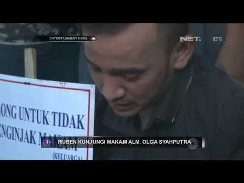 Ruben Onsu Kunjungi Makam Almarhum Olga Syahputra