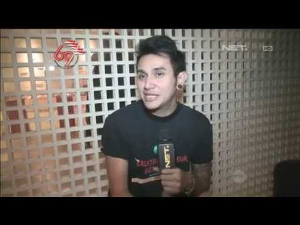 Vicky Nitinegoro terjun sebagai DJ