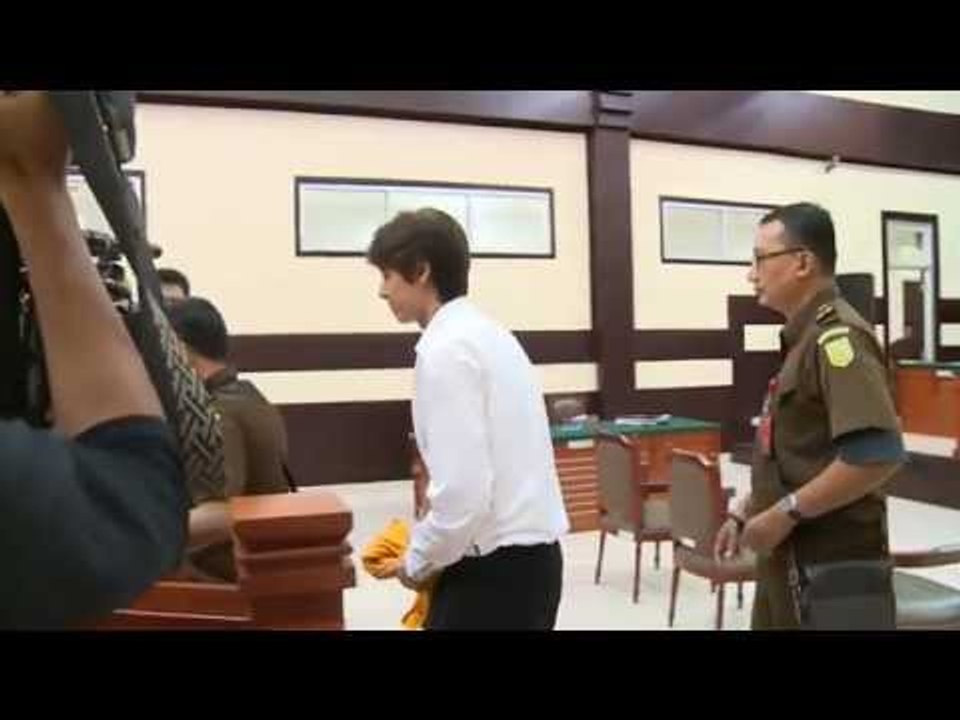 Sidang Roger Danuarta