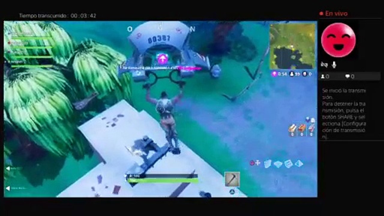 Jugando Fortnite :v