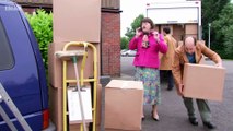 Gigglebiz Gail Force has some problems with a phone call and a cardboard box delivery