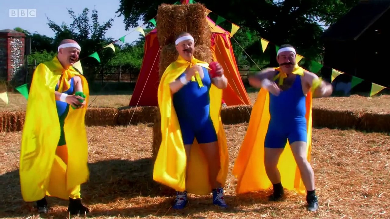 The Berrito Brothers show off their beanbag tossing skill