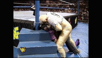 96.09.22 Undertaker vs. Goldust w. Marlena