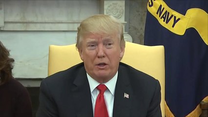 ترمب يرفع السرية عن مذكرة تنتقد "أف بي آي"