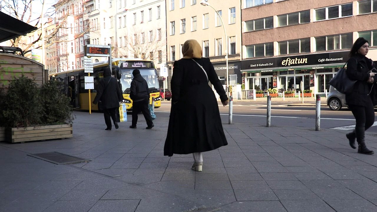 Kulturkampf ums Kopftuch in Berlin