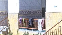 - Azez'de Kapalı Pazar Yerine Roket Düştü: 9 Yaralı- PYD Azez’de Roket Saldırılarıyla Sivilleri Hedef Alıyor