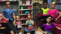 Barbie Ailesi 17. Bölüm || Türkçe Barbie Videoları İzle