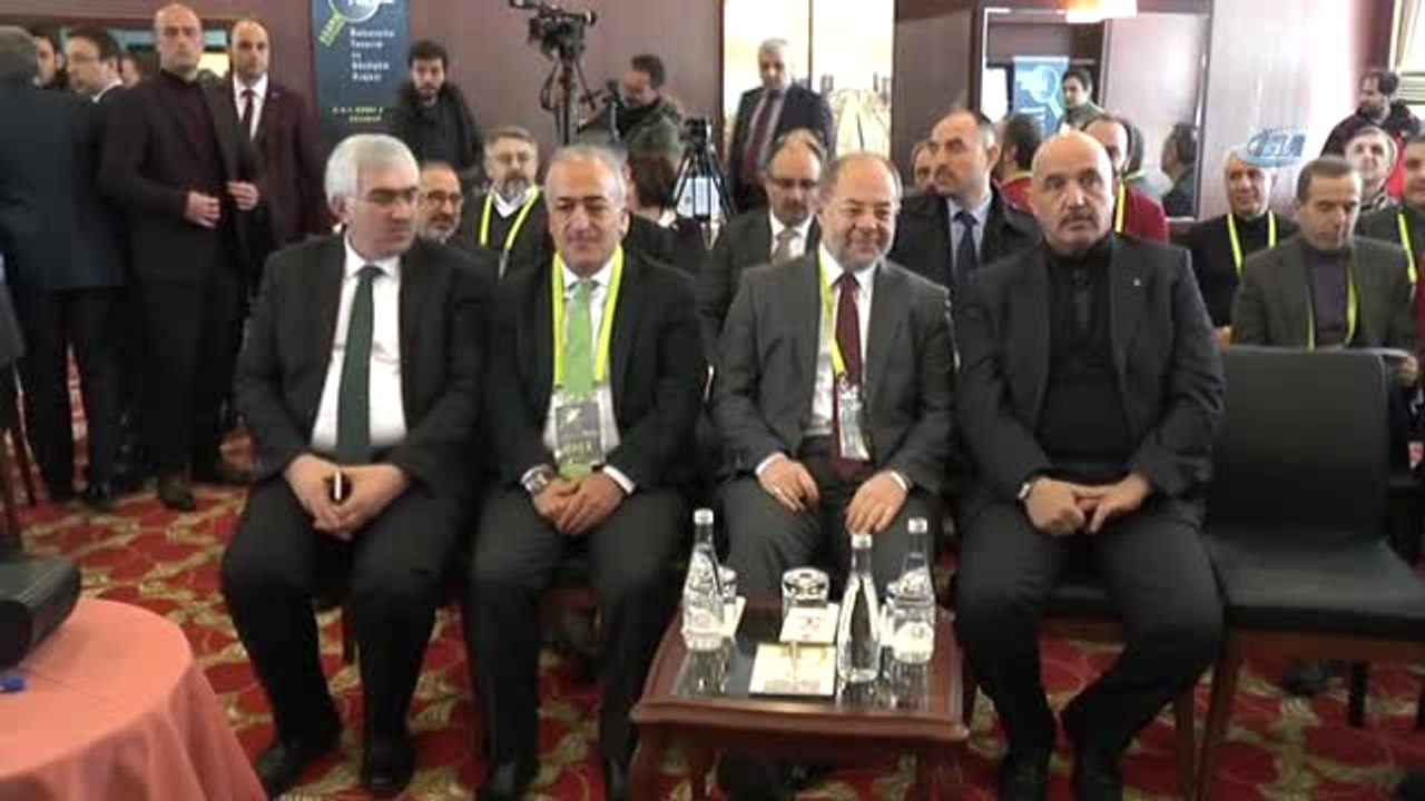 Başbakan Yardımcısı Recep Akdağ: "Öğrencilerin Önünü Açacak Üniversiteler Kurmalıyız"