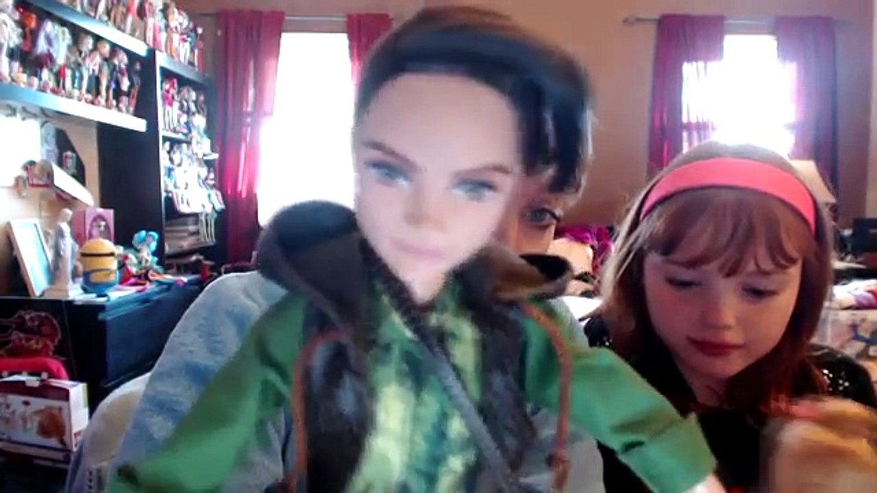 Ever After High Ashlynn Ella and Hunter Huntsman Doll Review