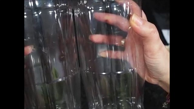 TABURETE CON BOTELLAS DE PLÁSTICO