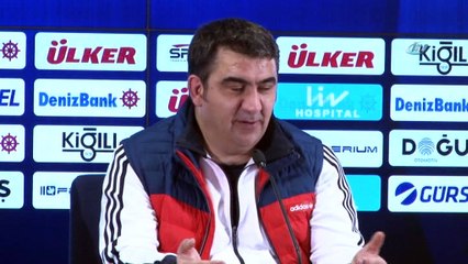 Ümit Özat: “Ben burada 3 kupa kaldırdım, gösterilen tepkiler hoş değil”