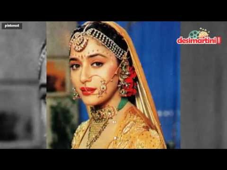 This wedding season, you need to check out these Bollywood bridal outfits!