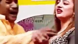 new Pakistani stage dance mujra song shehar which Rola Pe Gaya =2018