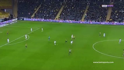 Le joli but de Mathieu Valbuena avec Fenerbahçe - Foot