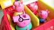 Pig George Peppa Pig Comprando Happy Meal no Mcdonalds | Minnie Trabalha no McDonalds Cash Register