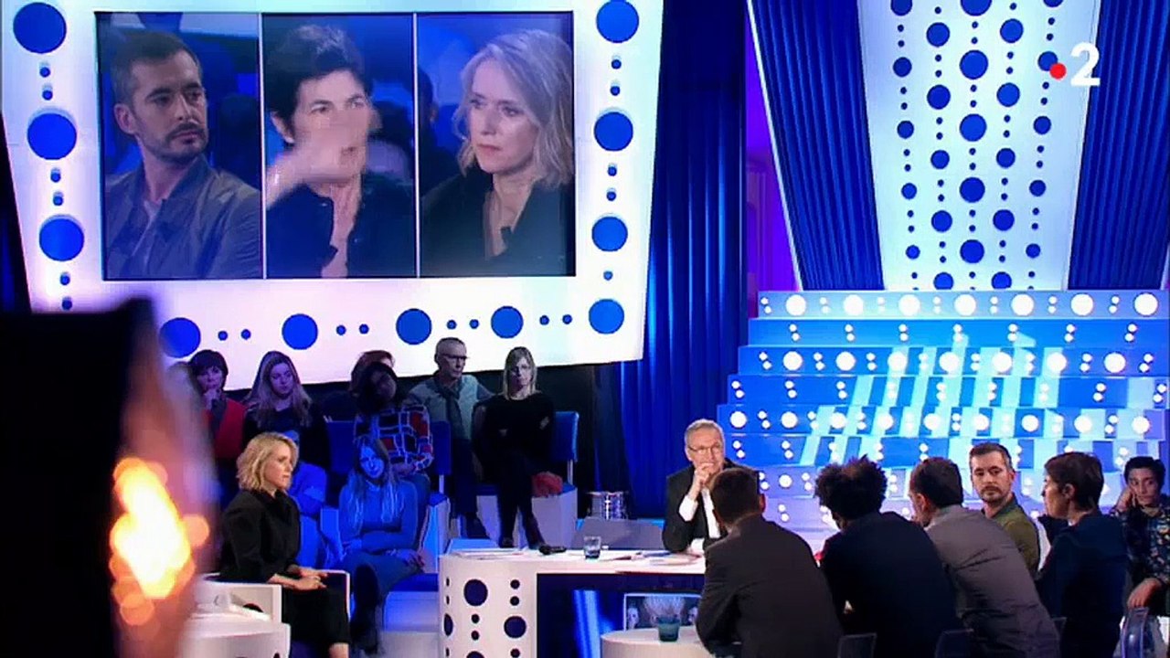 Christine Angot dénonce les actrices "qui rampaient" pour jouer avec Woody Allen