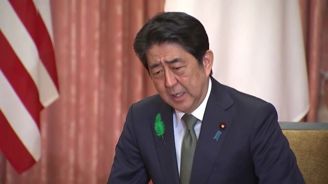 아베, 文 대통령에 조속한 한미 군사훈련 요청할 것 / YTN