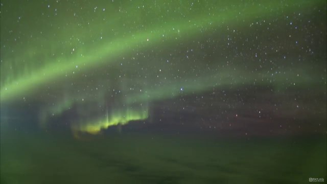 Superbes images d'Aurores Boréales à 11.000m d'altitude