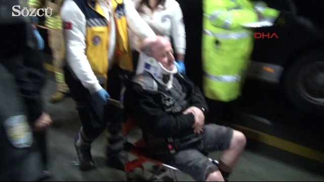 Haramidere Metrobüs durağında kaza