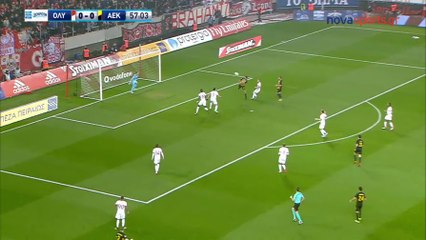 Sergio Araujo AMAZING Chance -  Olympiakos vs AEK - 04.02.2018 [HD]