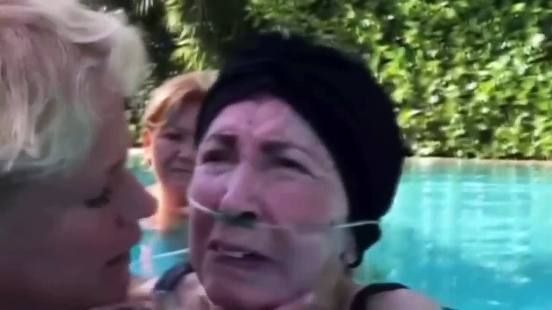 Xuxa compartilha vídeo, emociona e batalha pela vida da mãe