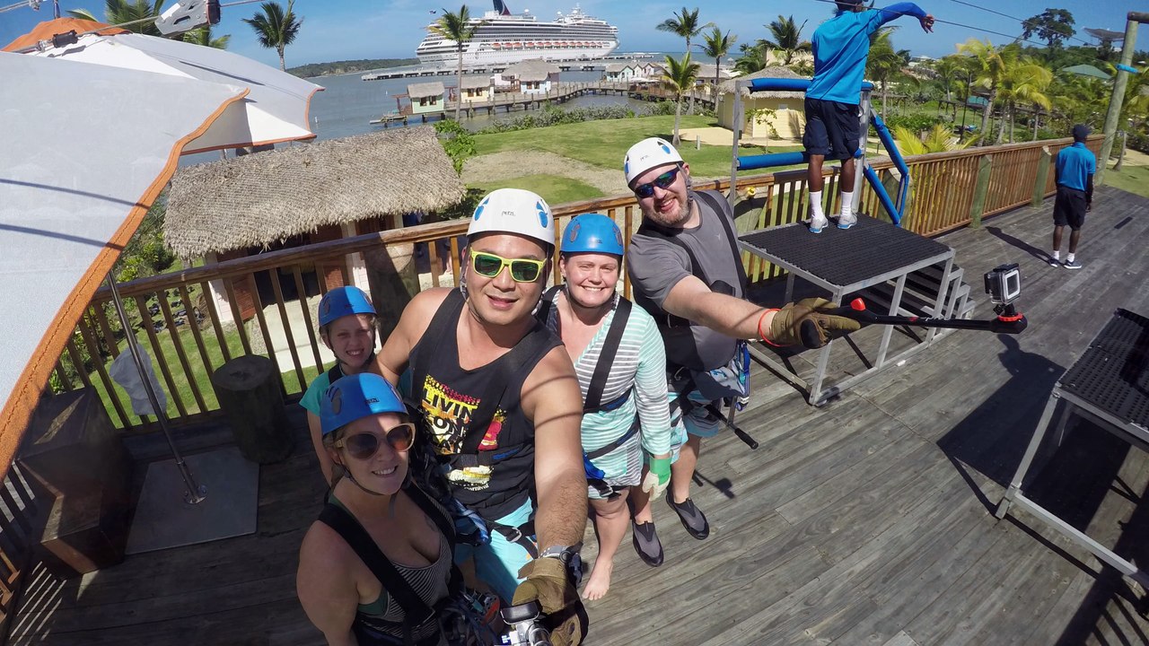Carnival Conquest Eastern Caribbean | Family Cruise Jan 2018
