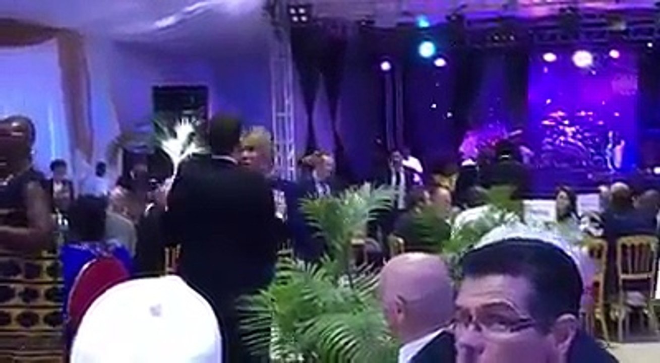(Vidéo inédite ) Regardez les pas de danses de Macky et Macron