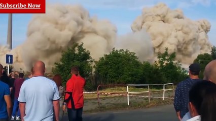 30 Craziest Demolition Fails of All Time!
