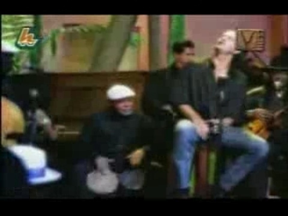 Arjona - Te enamoraste de ti