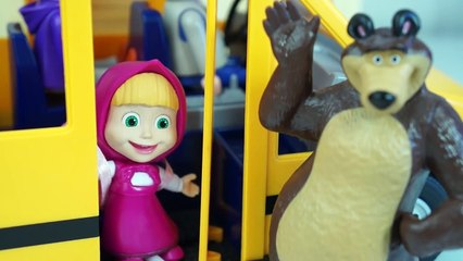 MASHA E O URSO EM PORTUGUES NO ÔNIBUS ESCOLAR DA PLAYMOBIL Novelinha