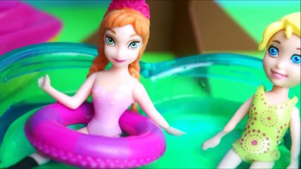Elsa e Anna Frozen Na Piscina com Polly Pocket Disney Novelinha