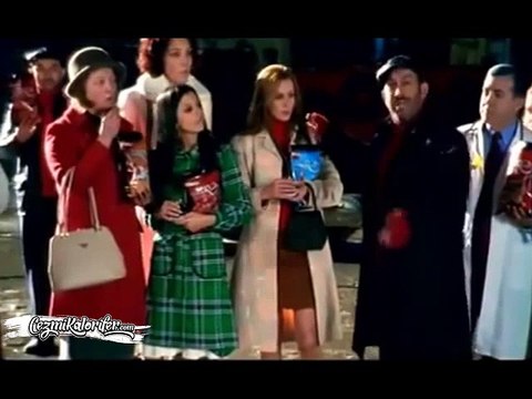 Nostaljik Doritos AlaTurca Reklamı ve Cem Yılmaz'ın Reklamlarda Bile Bizi Gülümsetmesi