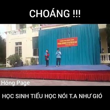 Học sinh tiểu học nói tiếng Anh lưu loát đến bất ngờ