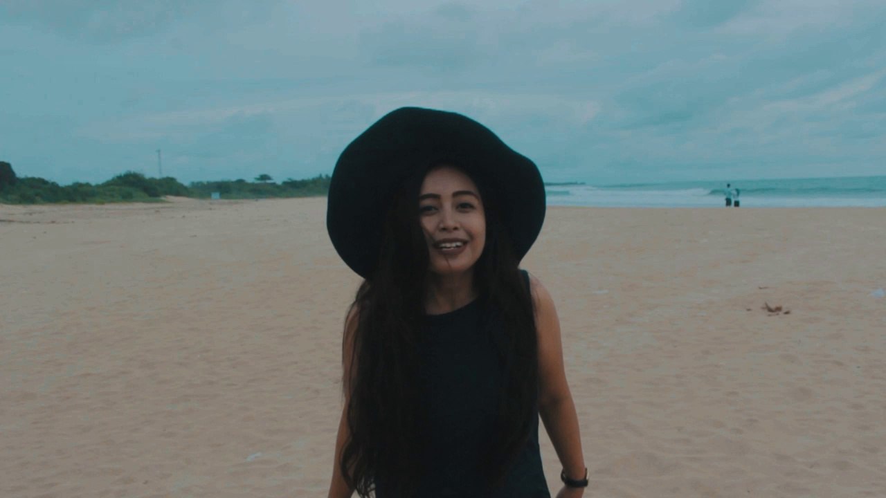 PANTAI PASIR PUTIH UJUNG GENTENG & PELEPASAN ANAK PENYU - EXPLORE SUKABUMI PART 1
