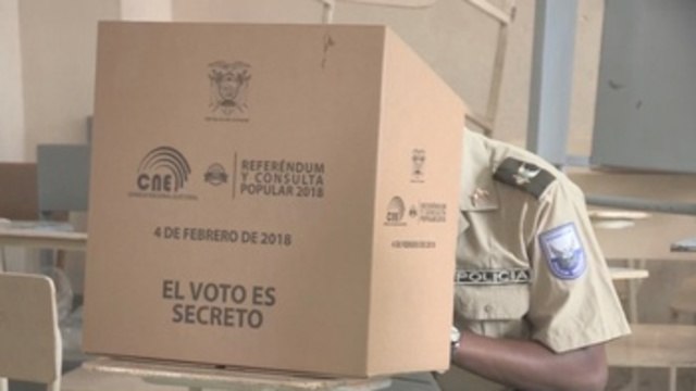 Ecuadorians say yes to all questions in referendum, early results say